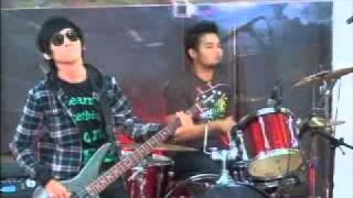 Download Lagu Chiquita Meidy - Tanpamu.WMV MP3 Download Lagu Chiquita Meidy - Tanpamu.WMV MP3
