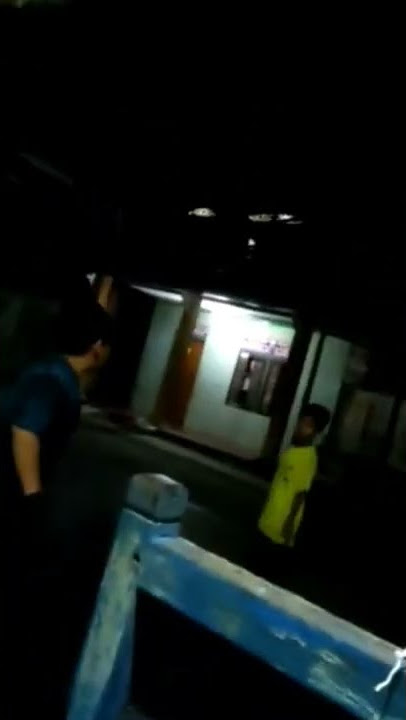 tumbuk lah dapat duit aku