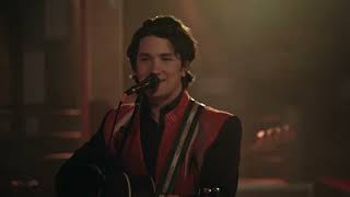 Drake Milligan Performs &quot;Sounds Like Something I&#39;d Do&quot; on the Kelly Clarkson Show