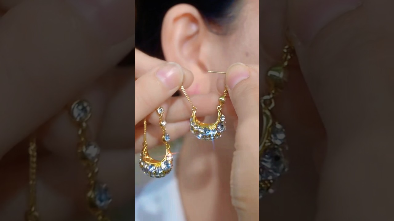 Exquisite earrings 