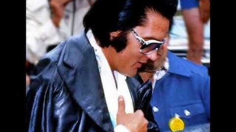 Thumbnail of Elvis Presley Pledging my Love.