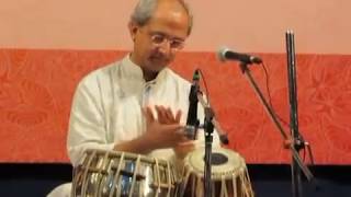 Pandit Yogesh Samsi playing a mathematically thoughtful Peshkar