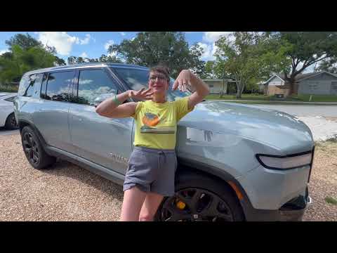 Rivian R1S Quick Review from VW ID.4 Owner