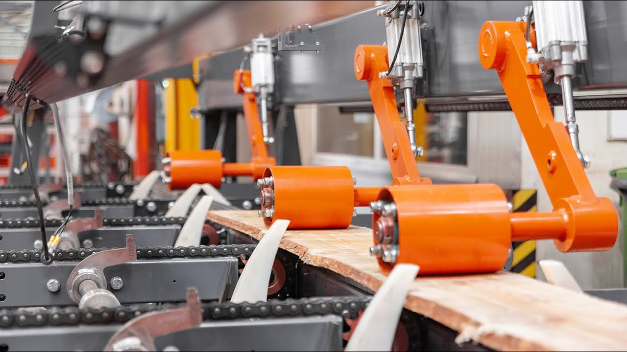 Wood-Mizer EA3000 Optimizing Edger in Action | Wood-Mizer