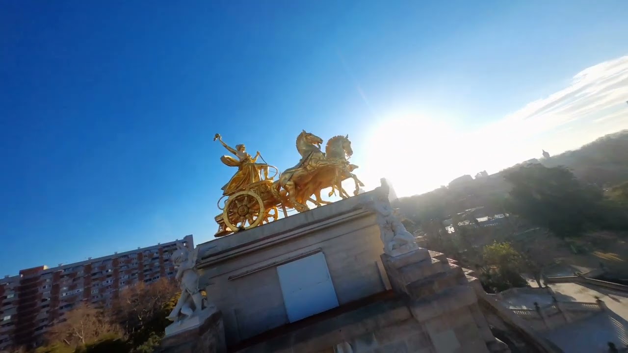 [HD] FPV Flying over Cascada del Parc de la Ciutadella, Barcelona, Spain