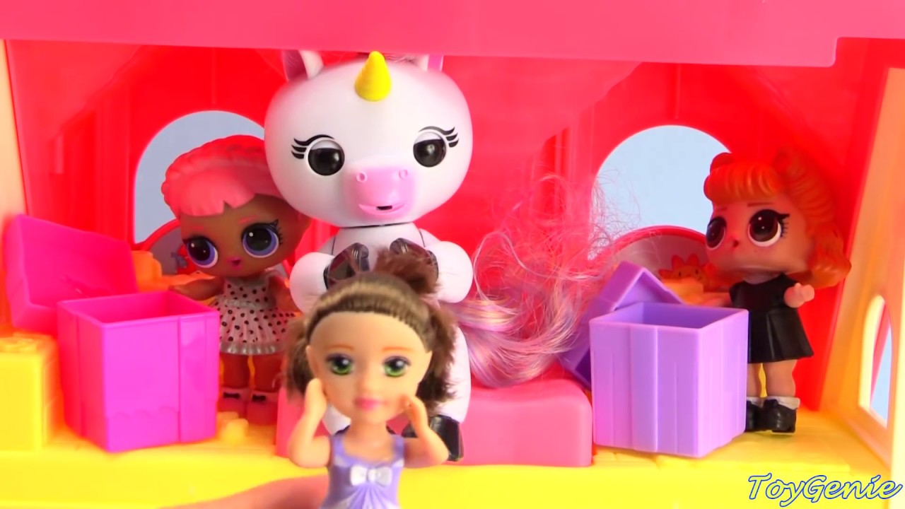 Unicorn Fingerlings LOL Dolls Surprise Present Hunt