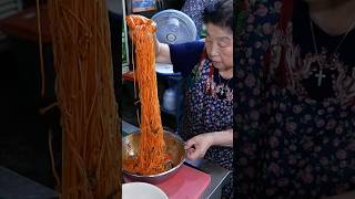 할머니 손맛! 비빔국수 만들기 / Making Spicy Bibim Noodles #shorts / korean street food