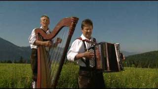 Video thumbnail of "Kreuzjoch Duo aus dem Zillertal - Heute spielen wir für sie"