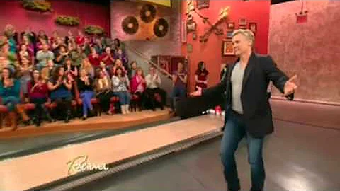 Rachael Ray Bowling Segment