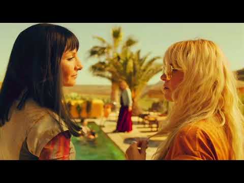 Vis a Vis El Oasis
