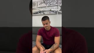 Tuo papà ti aiuta i compiti 📚