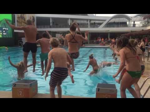 Oranjefans uit hun dak na turngoud Sanne Wevers