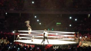 wwe santiago - Rollins vs Owens 4 (Owens corner jump)