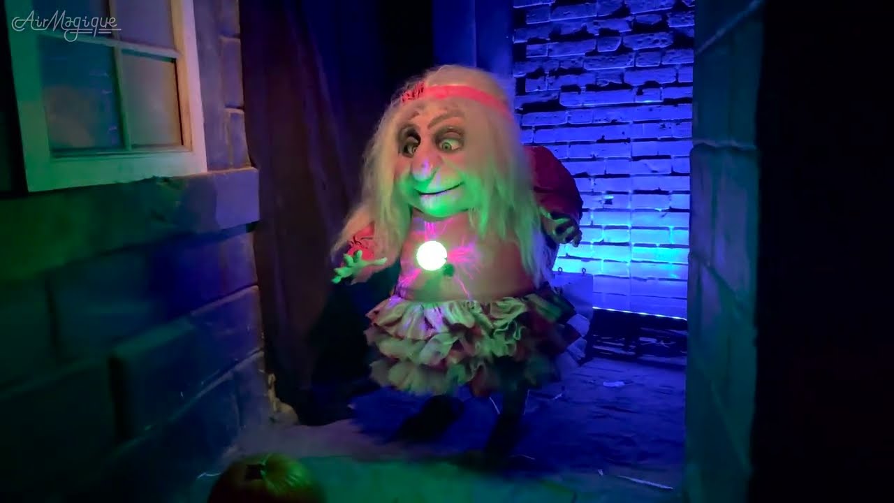 SHOCKINGLY Wierd Dark Ride | Geisterschloss (Haunted Castle) | Europa-Park