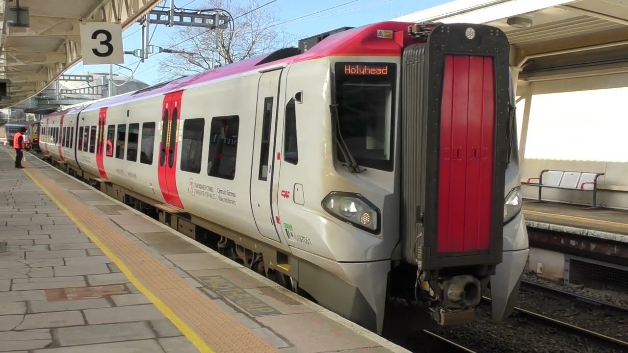 TFW Class 197 departing Newport (25/2/25)