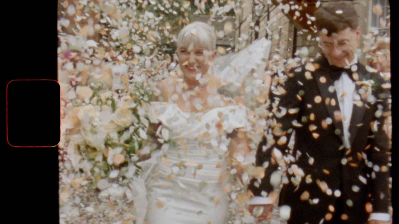 A dream Oxford wedding at Bodleian Library and Oxford Town Hall filmed on Super 8 and Digital.