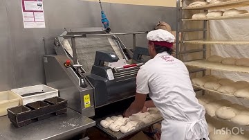 First job in Australia 🇦🇺 in baker’s delight   As a 👩‍🍳 baker