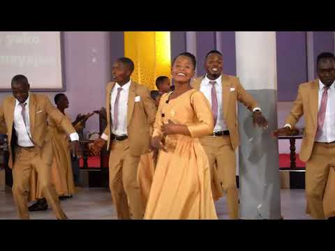 E BWANA REVIVAL CHOIR 