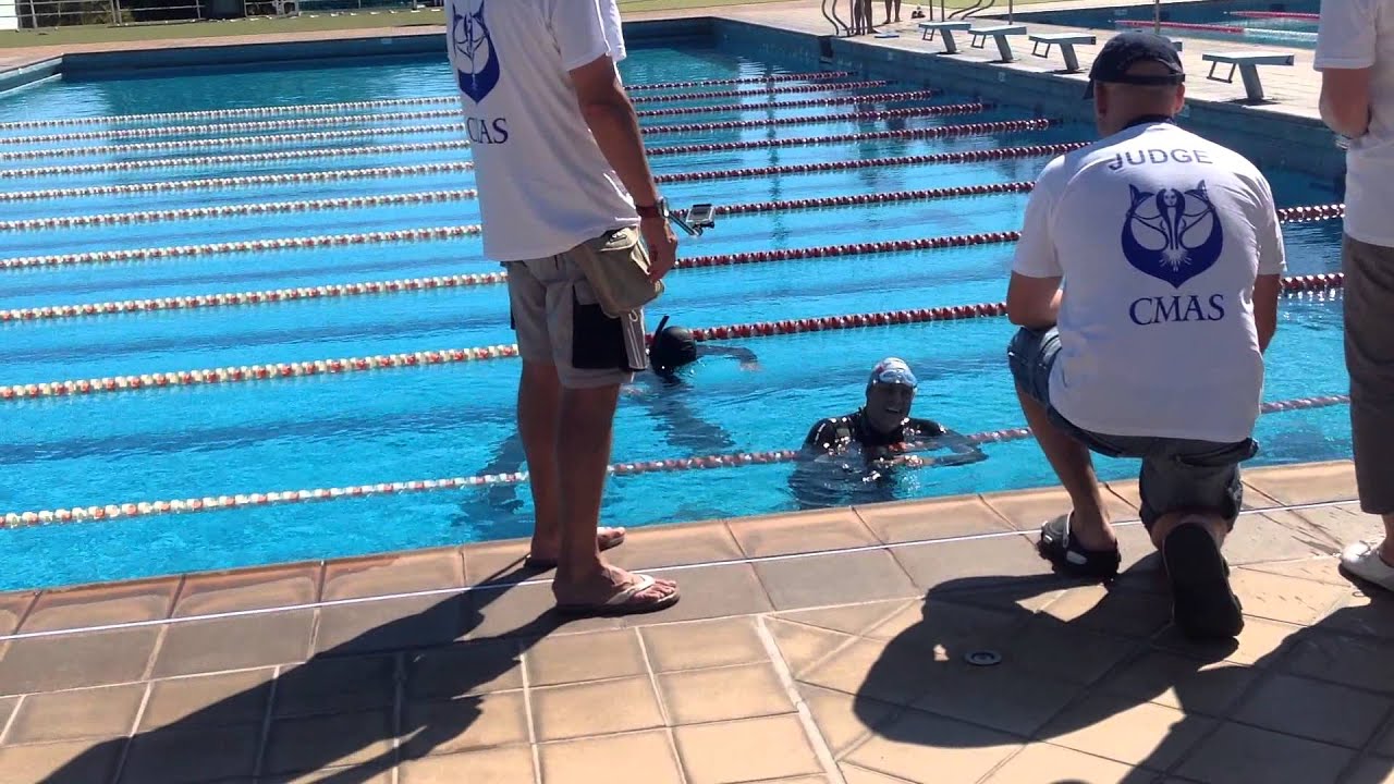 Record italiano di apnea dinamica 254 metri Andrea Vitturini