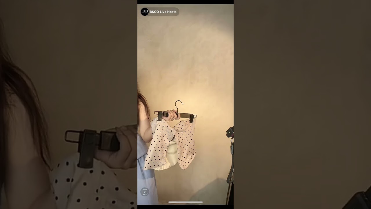 Sexy Seller 🔥 | Confident, Charming & Stunning Vibes