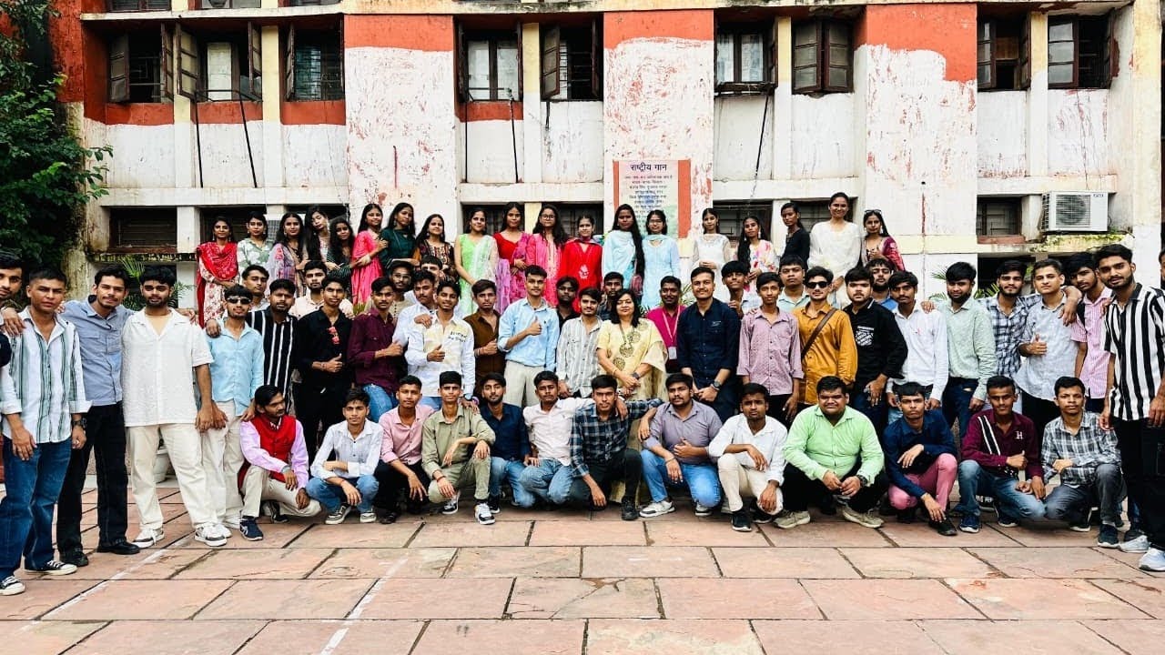 Happy teacher's day || the group of teachers ||enjoying 😜