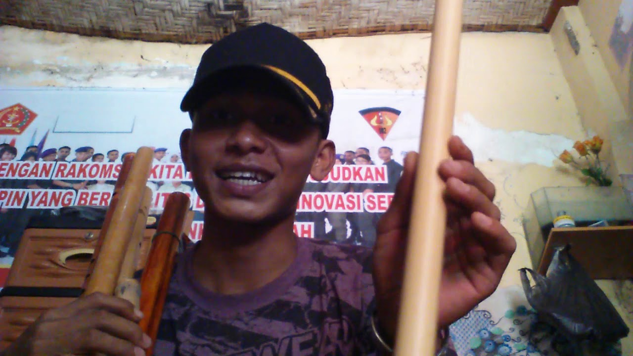 Cara Bermain Angklung Bagi Pemula cara bermain seruling bagi pemula - YouTube