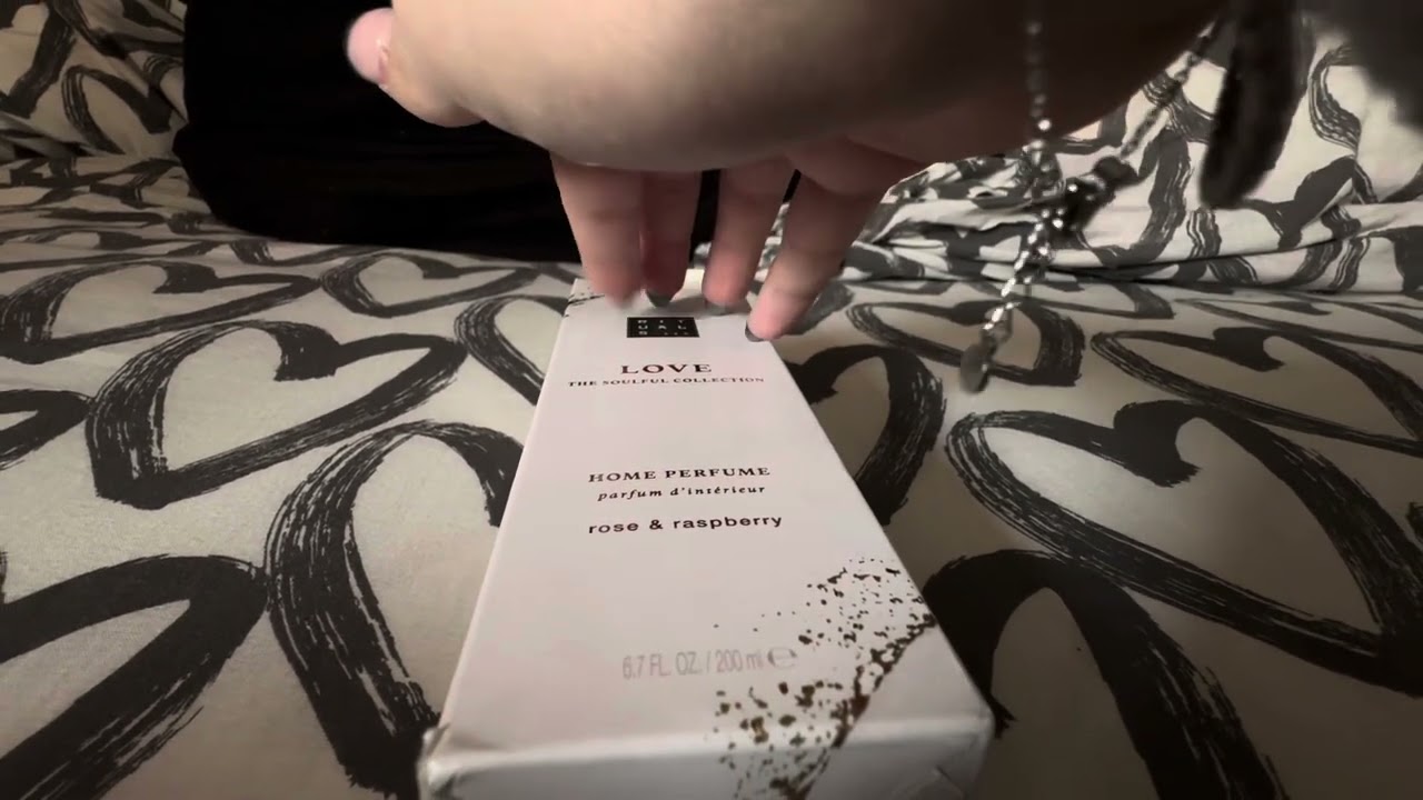 ASMR | Build up tapping and scratching on different items🤎📖