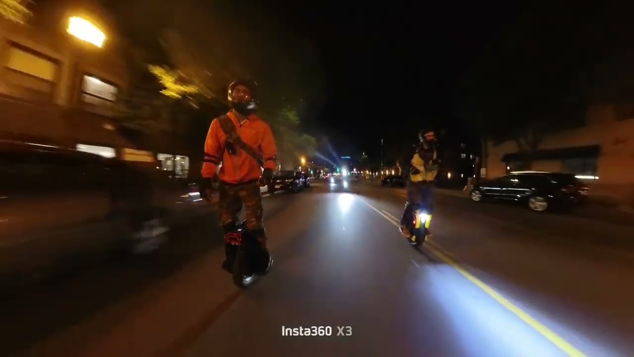 Downtown night group ride 