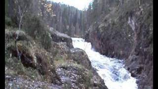 Video thumbnail of "Kaunis kotimaani.avi"