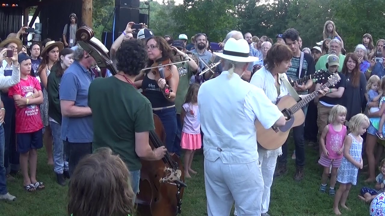 Jay Ungar and Molly Mason Ashokan Farewell Summer Hoot 2017 YouTube