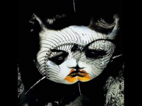 Arch Enemy - Bury Me an Angel mp3 ke stažení