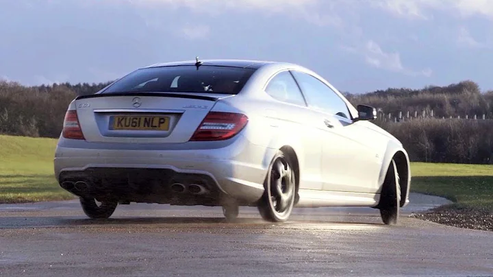 The Mercedes C63 AMG Experiment - /CHRIS HARRIS ON CARS - DayDayNews