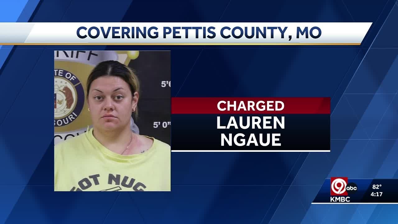 Pettis County wrong-way driver arrested after speeding toward deputy, crashing into other car