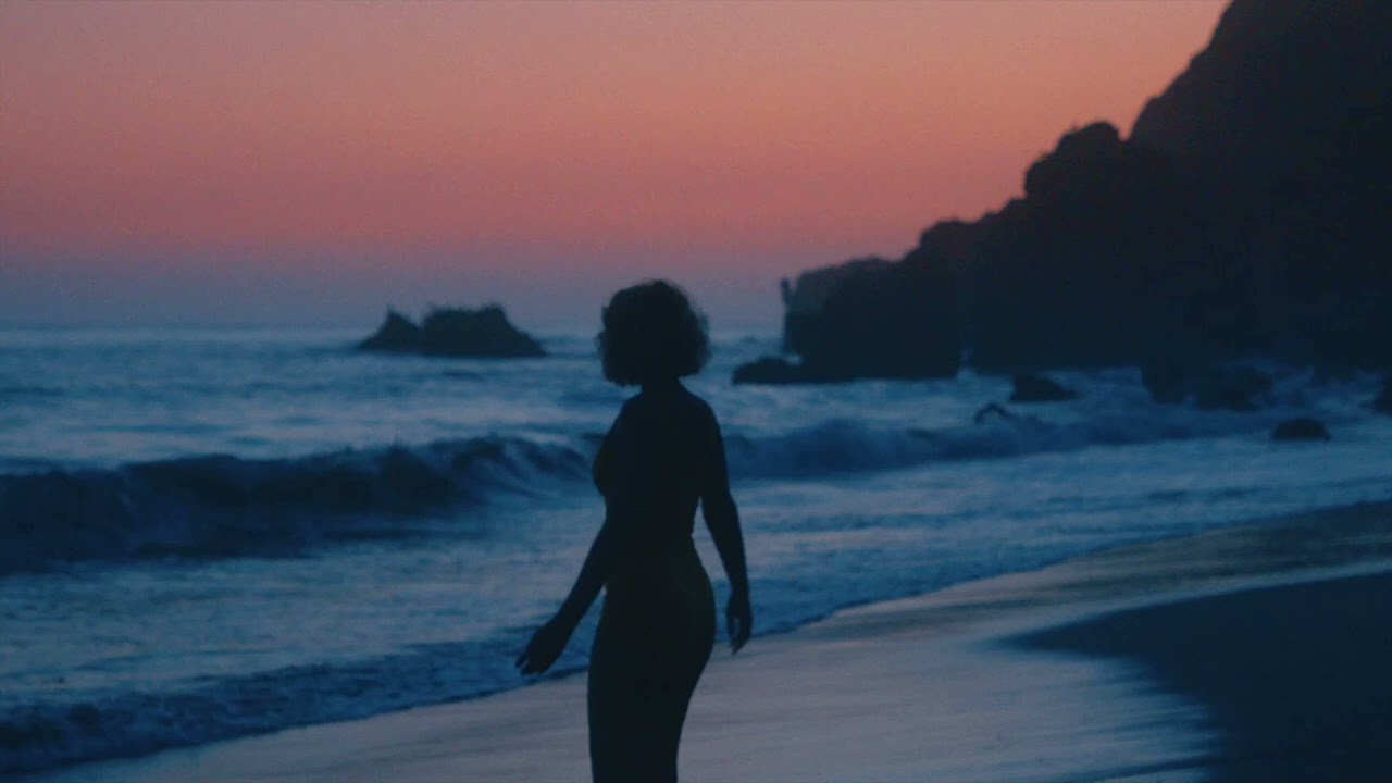 Mira Stark D, Dashdot - Commonplace Feat. John Russell (Stark D Edit) en YouTube