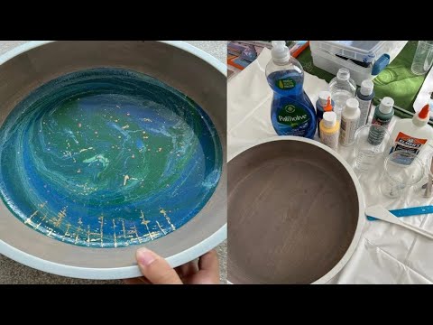 How to Use Glitter Paints in Acrylic Pouring to Create Beautiful Resin-like  Pours