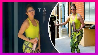 Jennifer Lopez Gets Locked Out of Gym, Tells Paparazzi  \