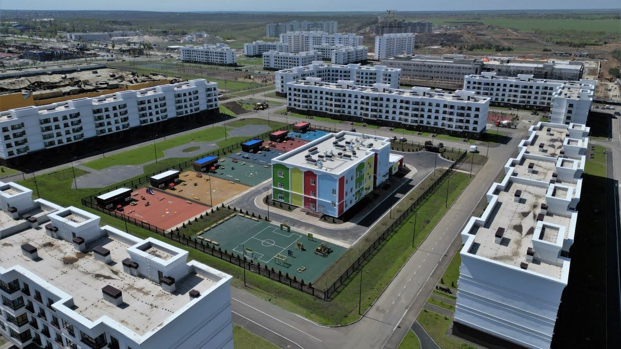 Мариуполь Невский готов принять детей - YouTube