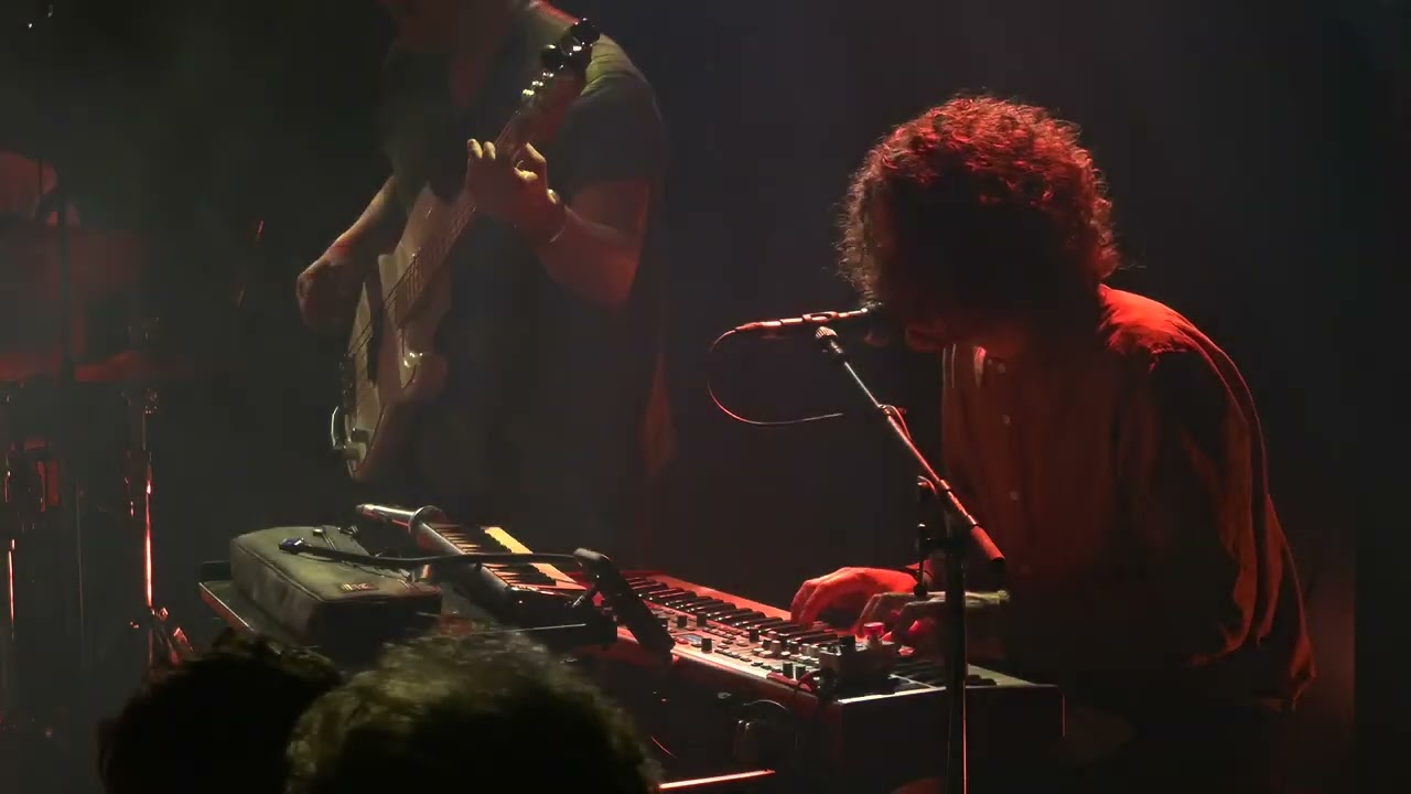 Habibi Funk // حبيبي فنك : Rogér Fakhr - Fine Anyway + Had To Come Back Wet (Live in Brussels)