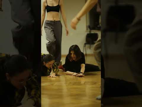 Видео: пластическая импровизация #choreography #improvisation #dance #performance