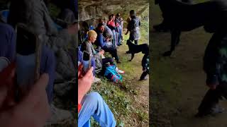 внутри водопада