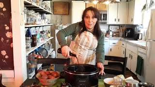 Guinness Corned Beef and Cabbage in the crock pot (easy and delicious) #thehandmadens #stpatricksday
