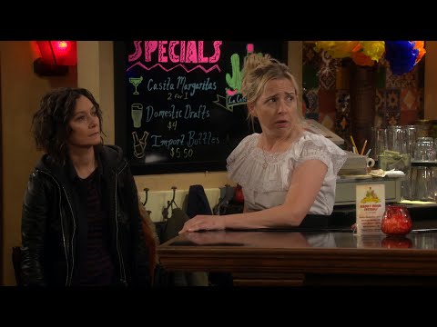 Becky Decides to Move Back Home - The Conners