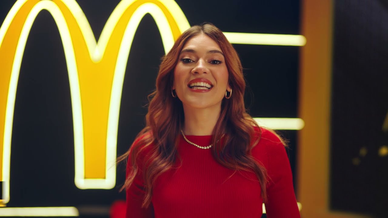 Propaganda do McDonald's com 'Maou-sama' é veiculada no Brasil