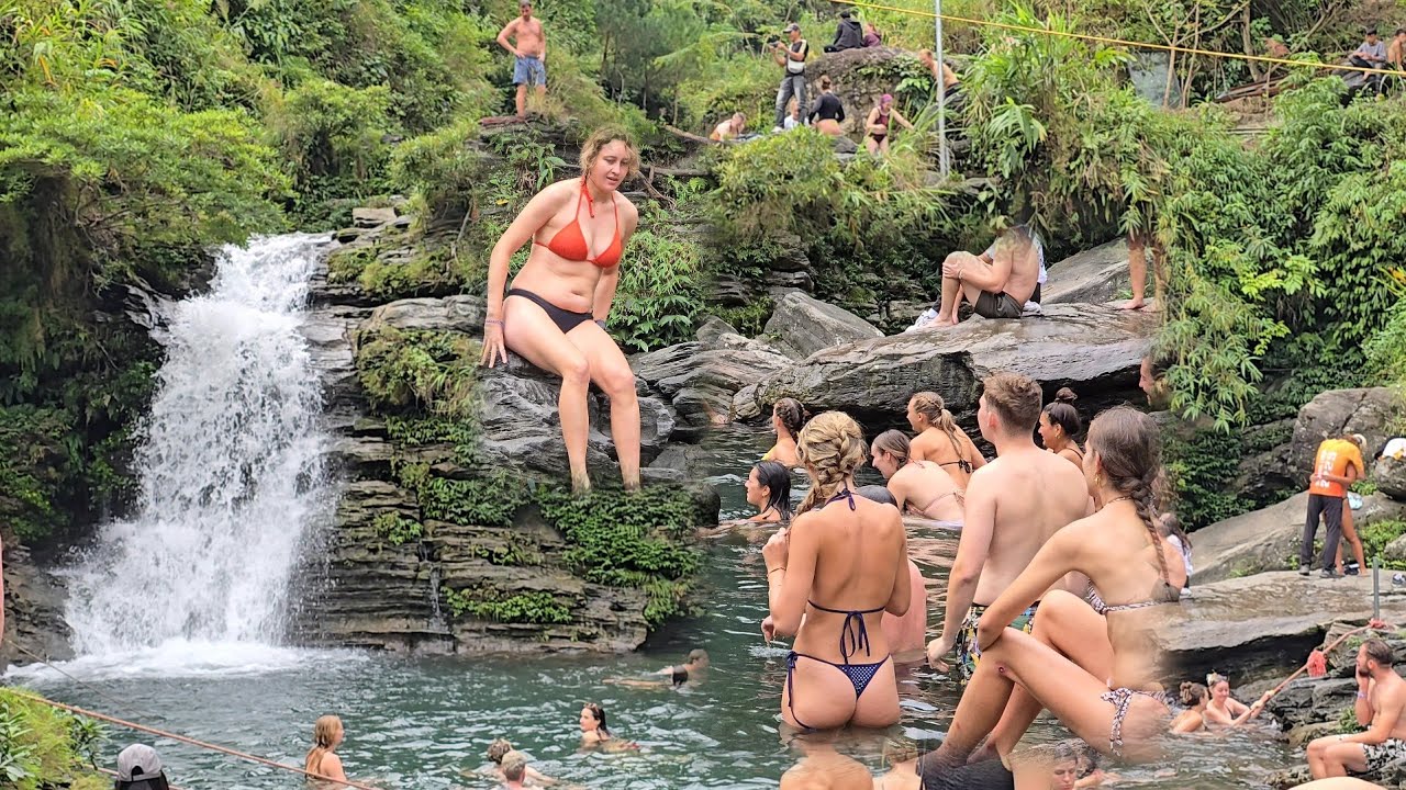 HA GIANG LOOP - Beautiful angel dives to explore waterfalls 