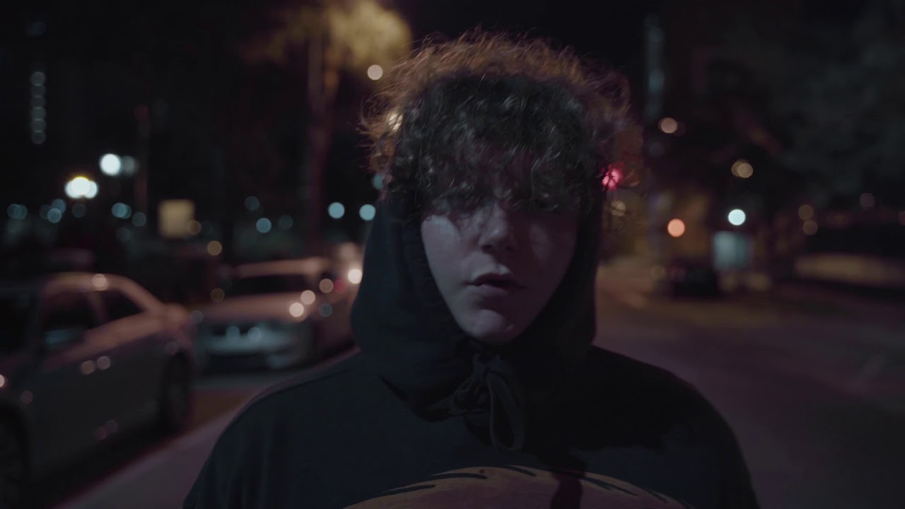 Guarda lost coop - stop playing (official music video) su YouTube Guarda lost coop - stop playing (official music video) su YouTube