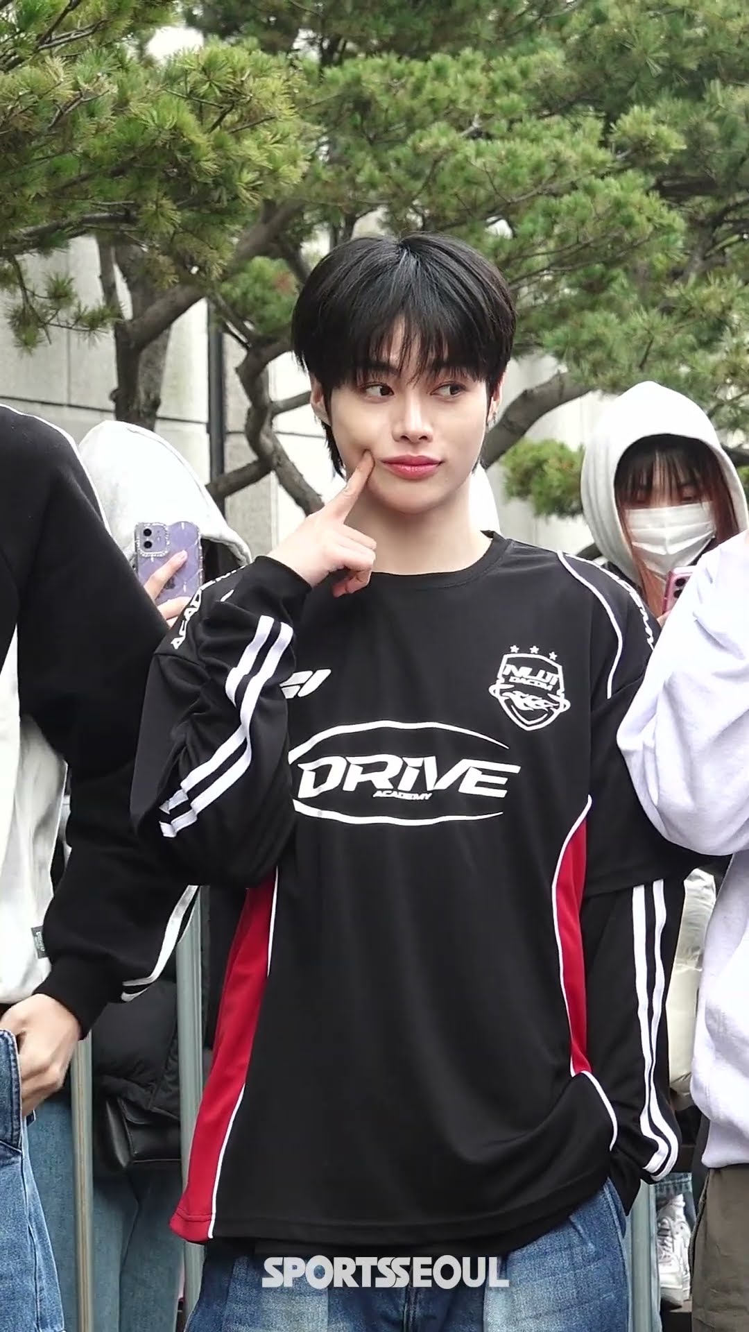 템페스트 한빈, iE 향한 비타민 미소
