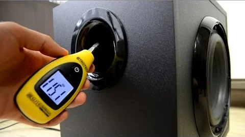 How to remove Logitech Z623 a grill + subwoofer excursion bass test