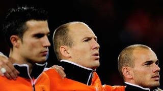 Galatasaray Yıldız Futbolcusu Sneijder'i Gönderdi Galatasaray Yıldız Futbolcusu Sneijder'i Gönderdi