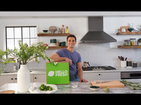 HelloFresh x Antoni Porowski