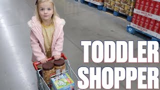 TODDLER GOES GROCERY SHOPPING ALL BY HERSELF! ADORABLE 3-YEAR-OLD GROCERY HAUL